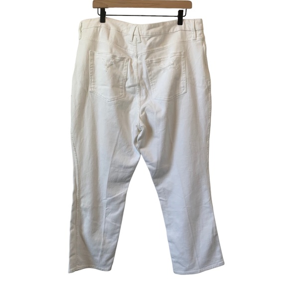 Good American Good Curve White Jeans Plus Size Comfort Stretch with distressing - Picture 9 of 9